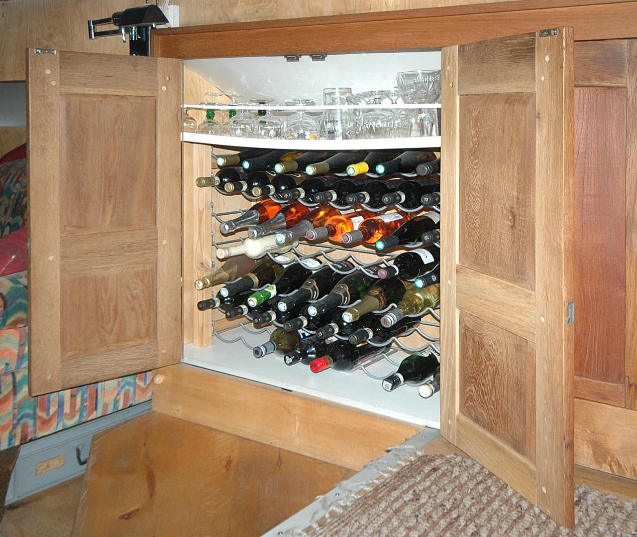 Luxemotor, Wohnschiff