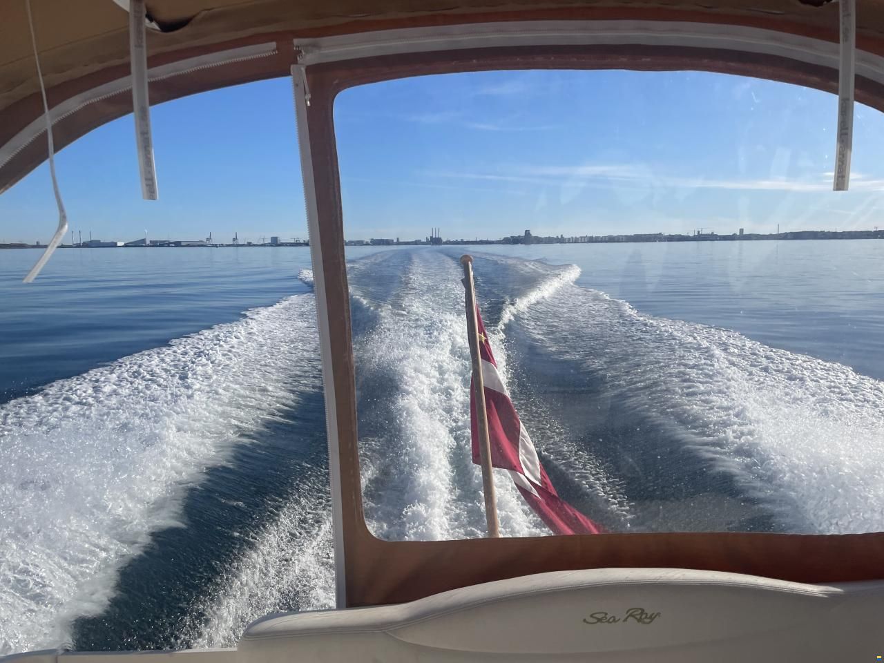Sea Ray 280