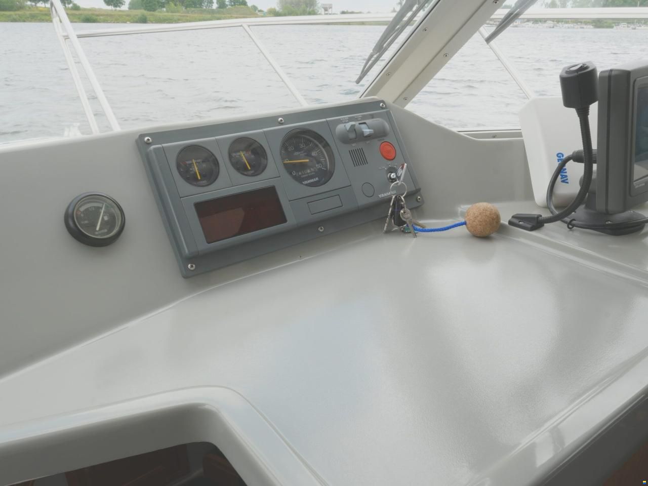 NB Marine 8700