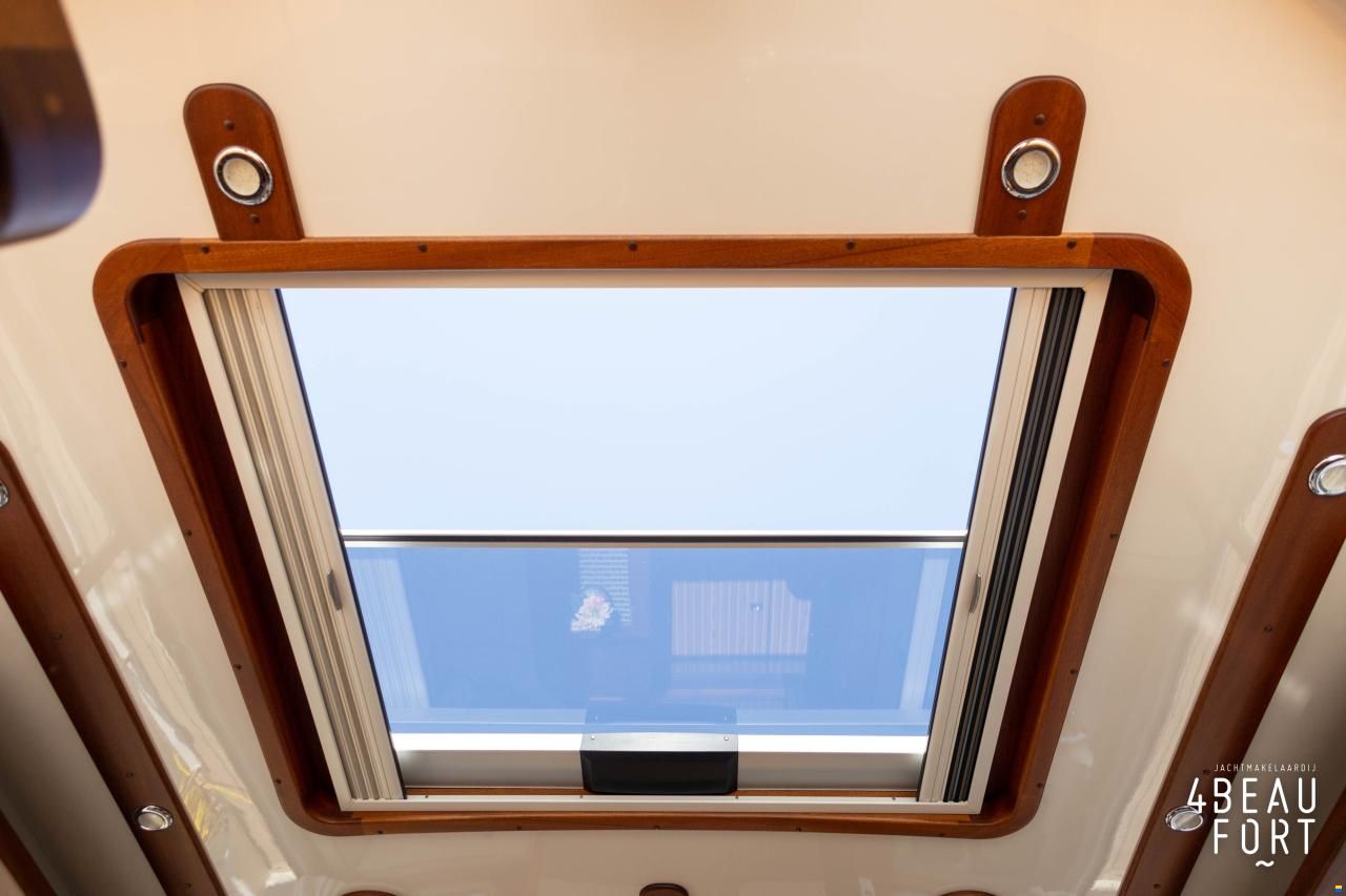 Brandsma Luna 37