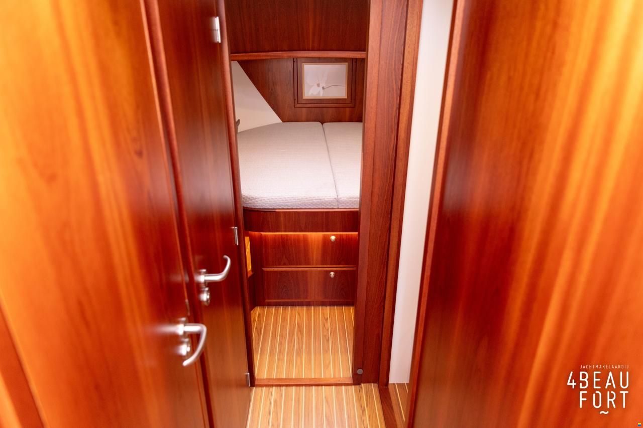 Brandsma Luna 37