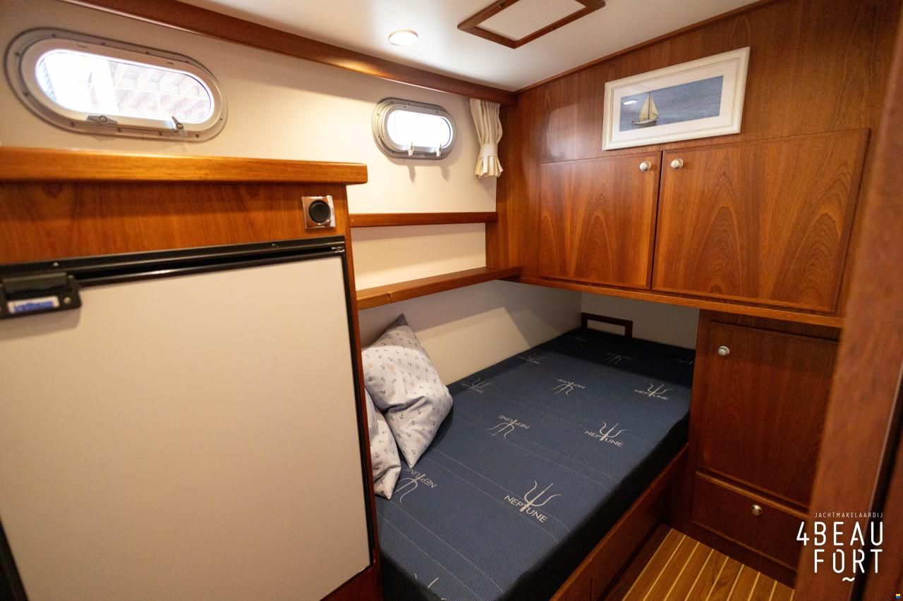 Brandsma Luna 37