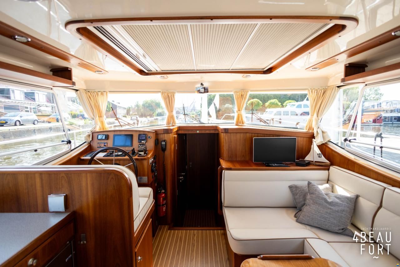 Brandsma Luna 37