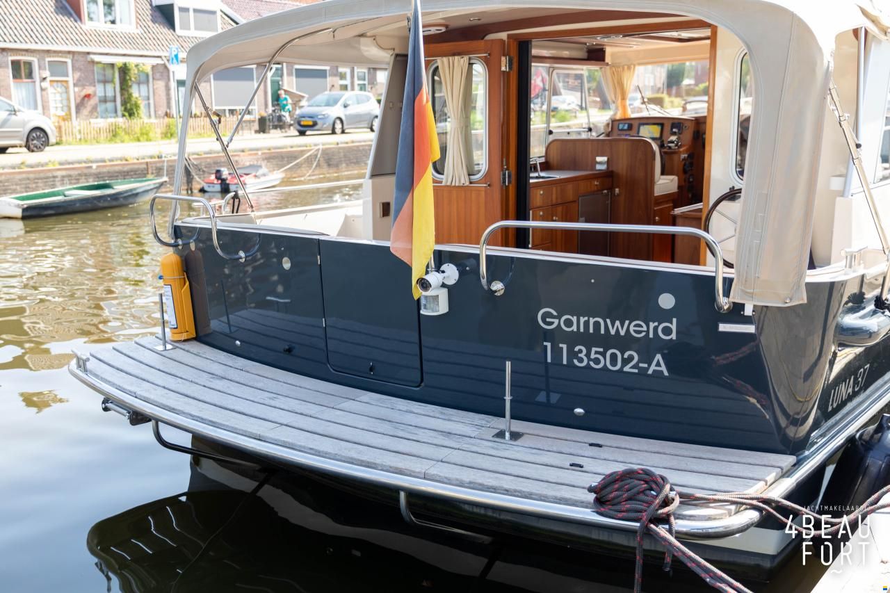 Brandsma Luna 37