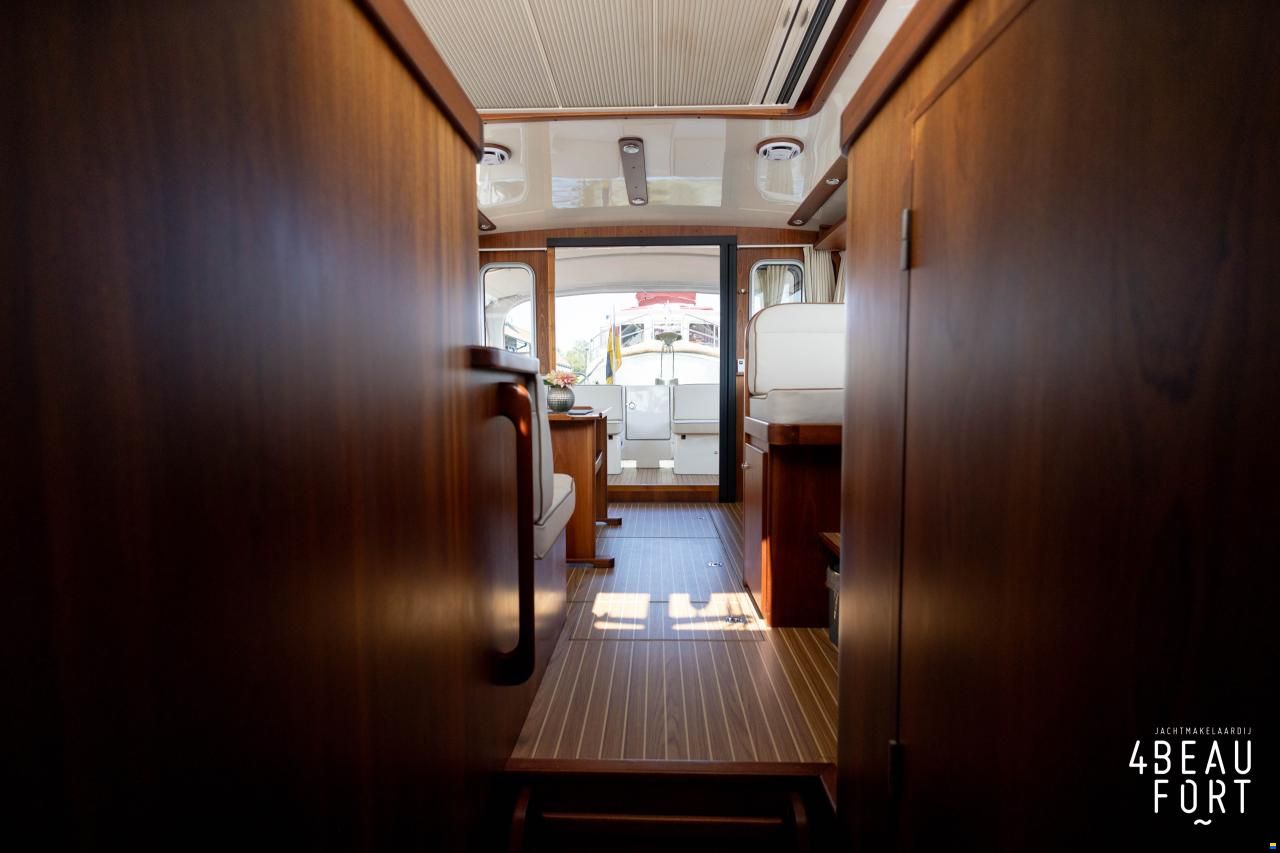 Brandsma Luna 37