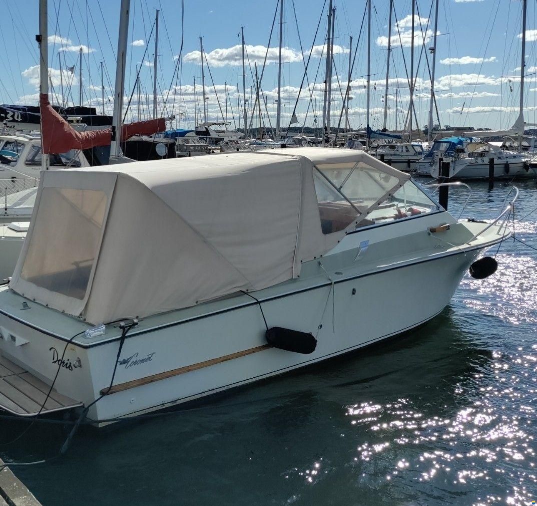 Coronet 24 Weekender