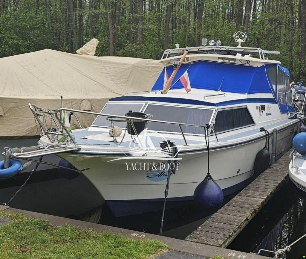 Marco Yachts 810 HT