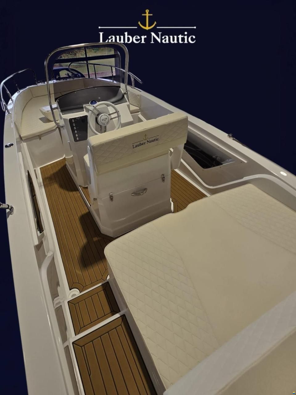 Trimarchi  Petra