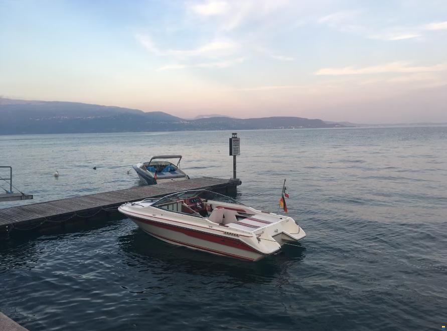 Sea Ray 200 CC