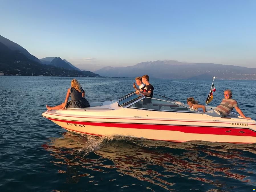 Sea Ray 200 CC
