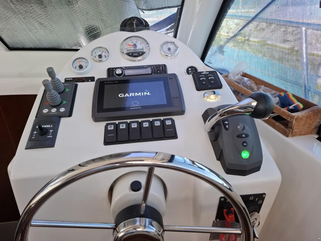 Starfisher 860 Flybridge