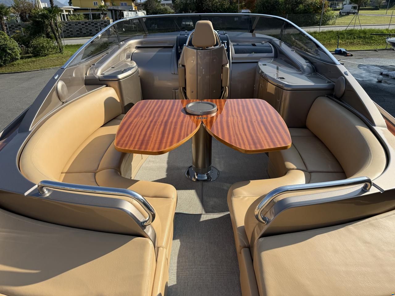 Riva RAMA 44
