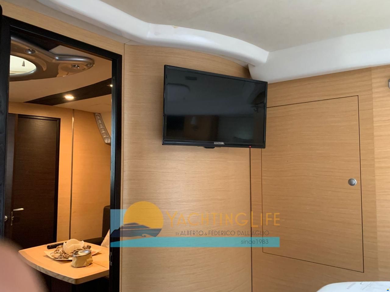 Cranchi MEDITERRANEE 43 HARD TOP