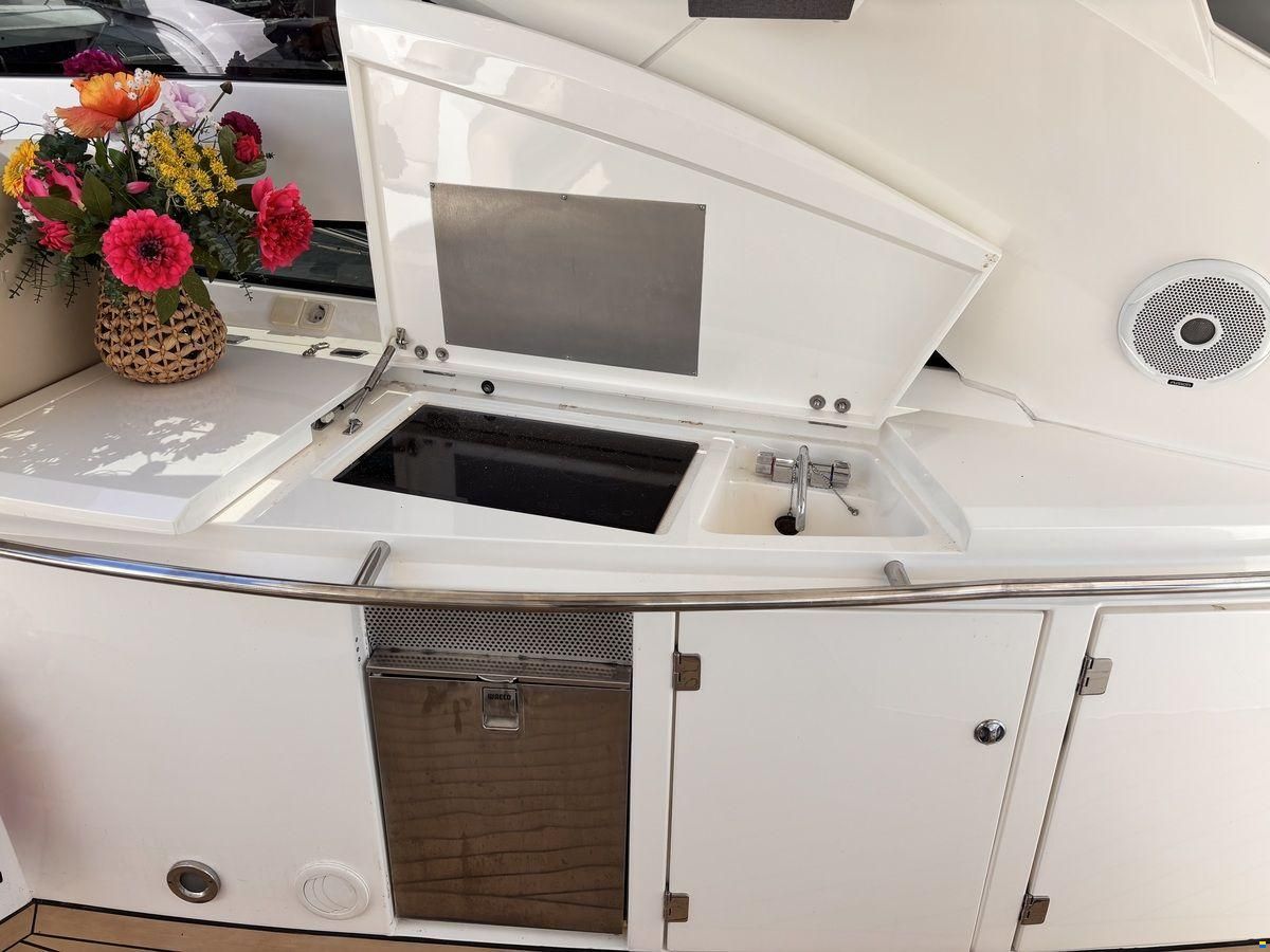 Sunseeker 55