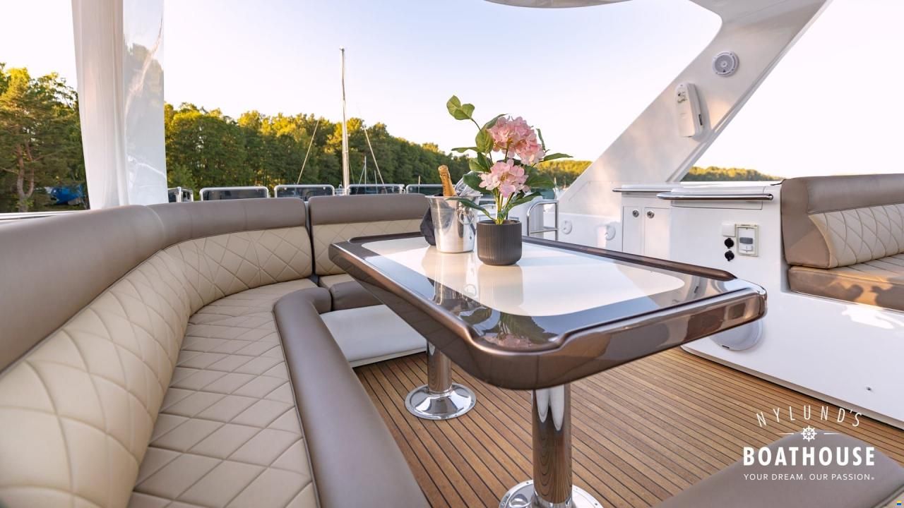 Elegance 68