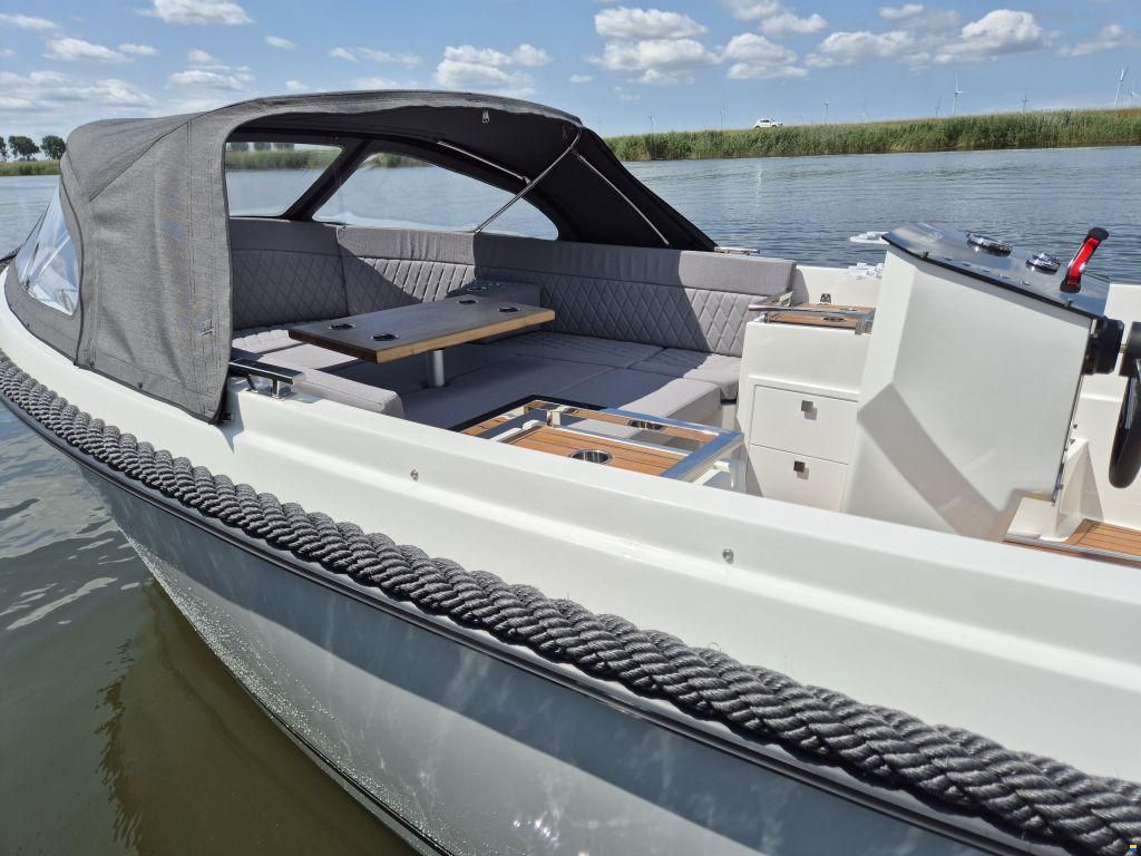 Aqua 24 T7 Tender sloep