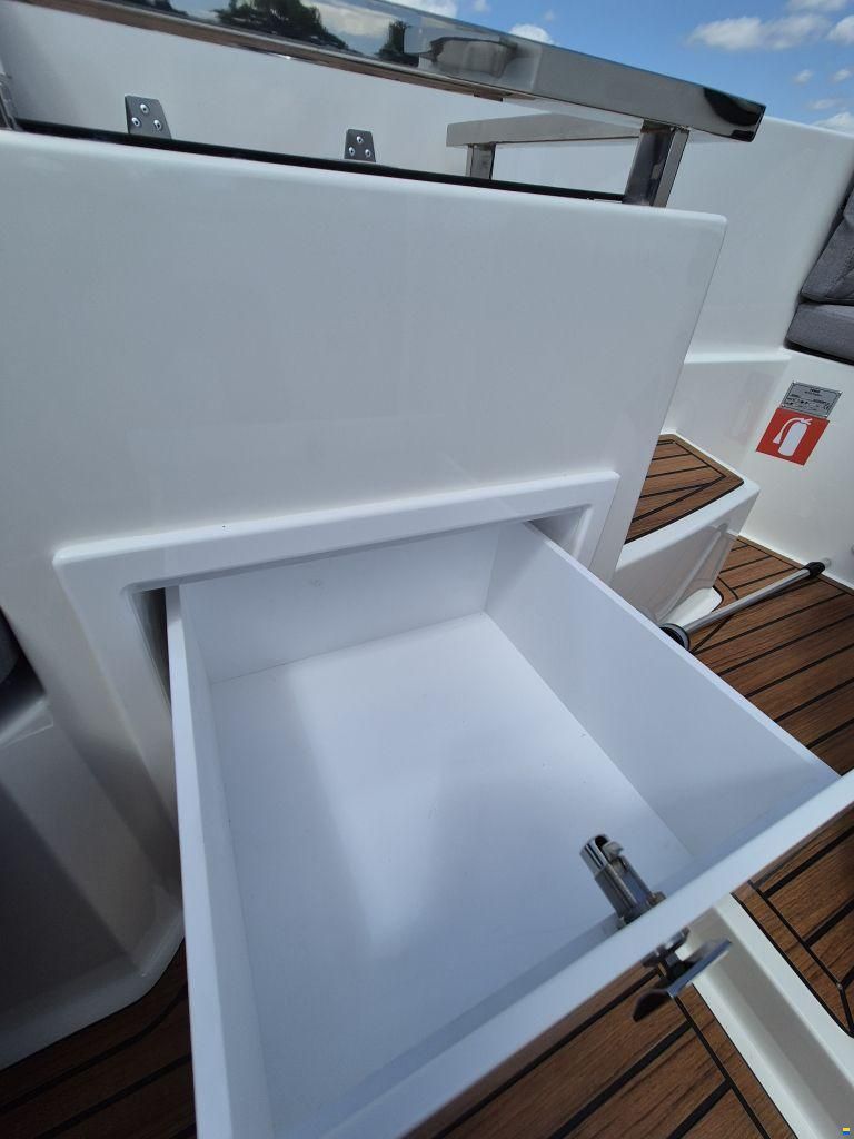 Aqua 24 T7 Tender sloep