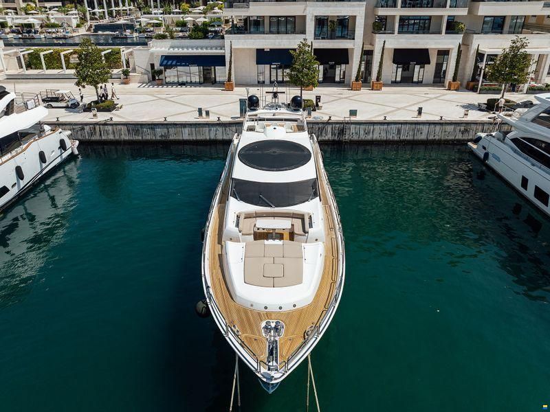 Sunseeker Predator 92