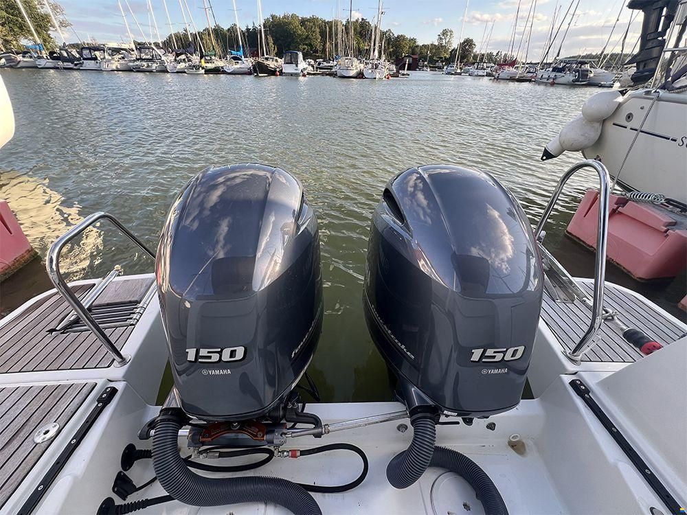 Jeanneau Merry Fisher 895