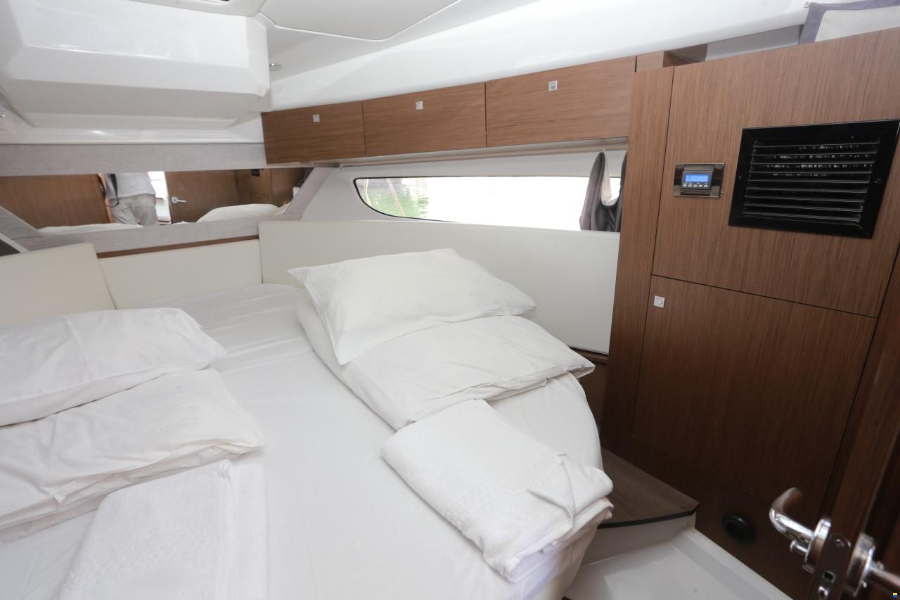Jeanneau Merry Fisher 1095