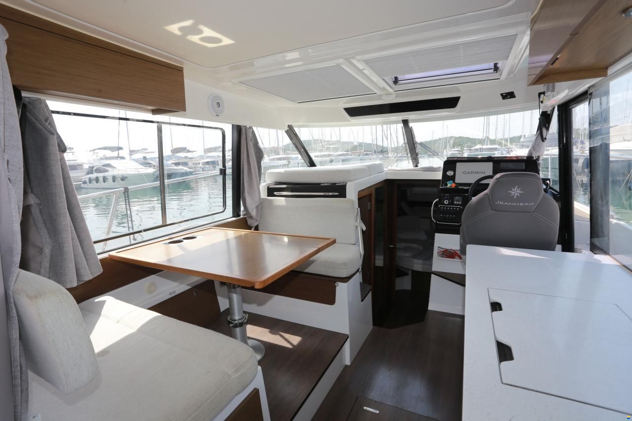 Jeanneau Merry Fisher 1095