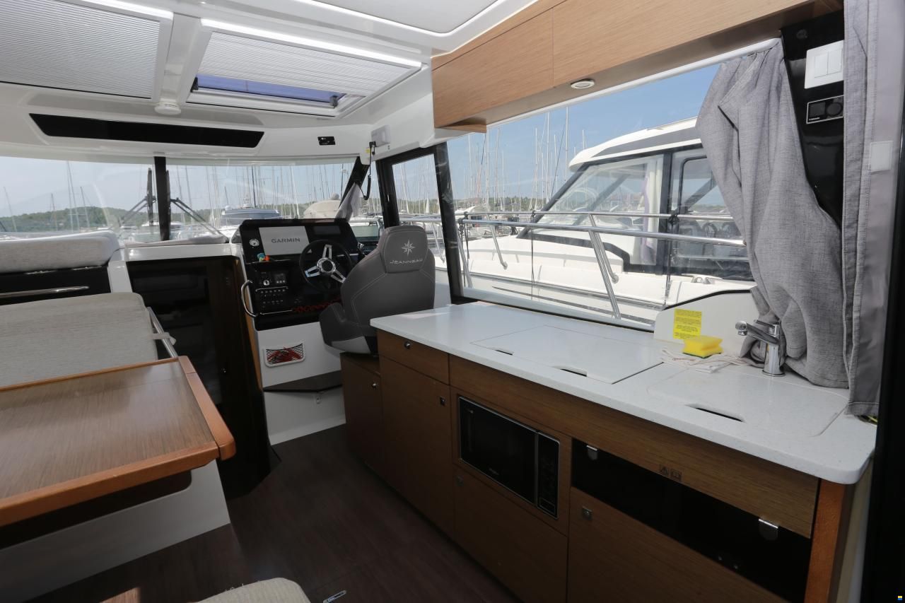 Jeanneau Merry Fisher 1095