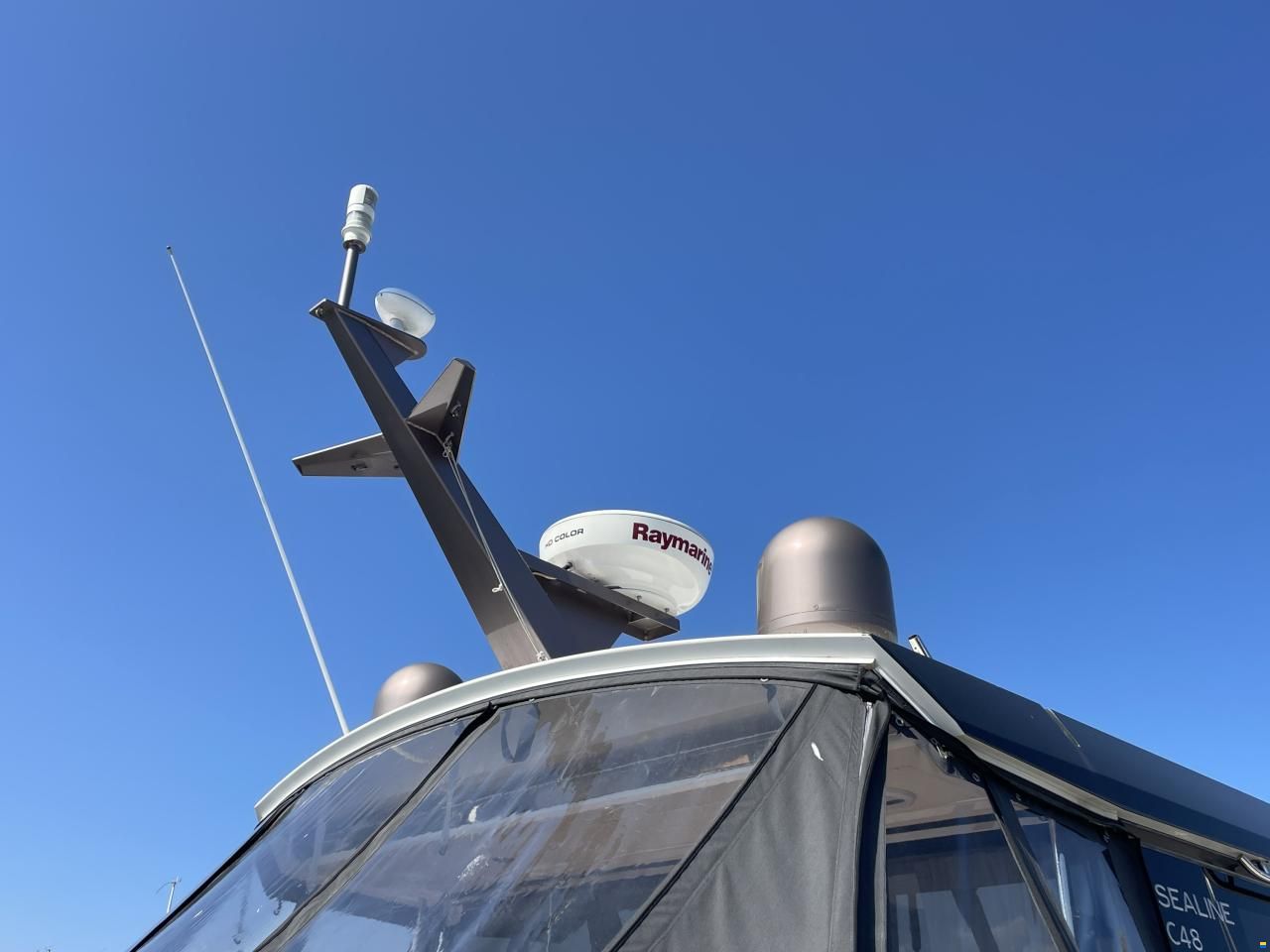 Sealine C 48