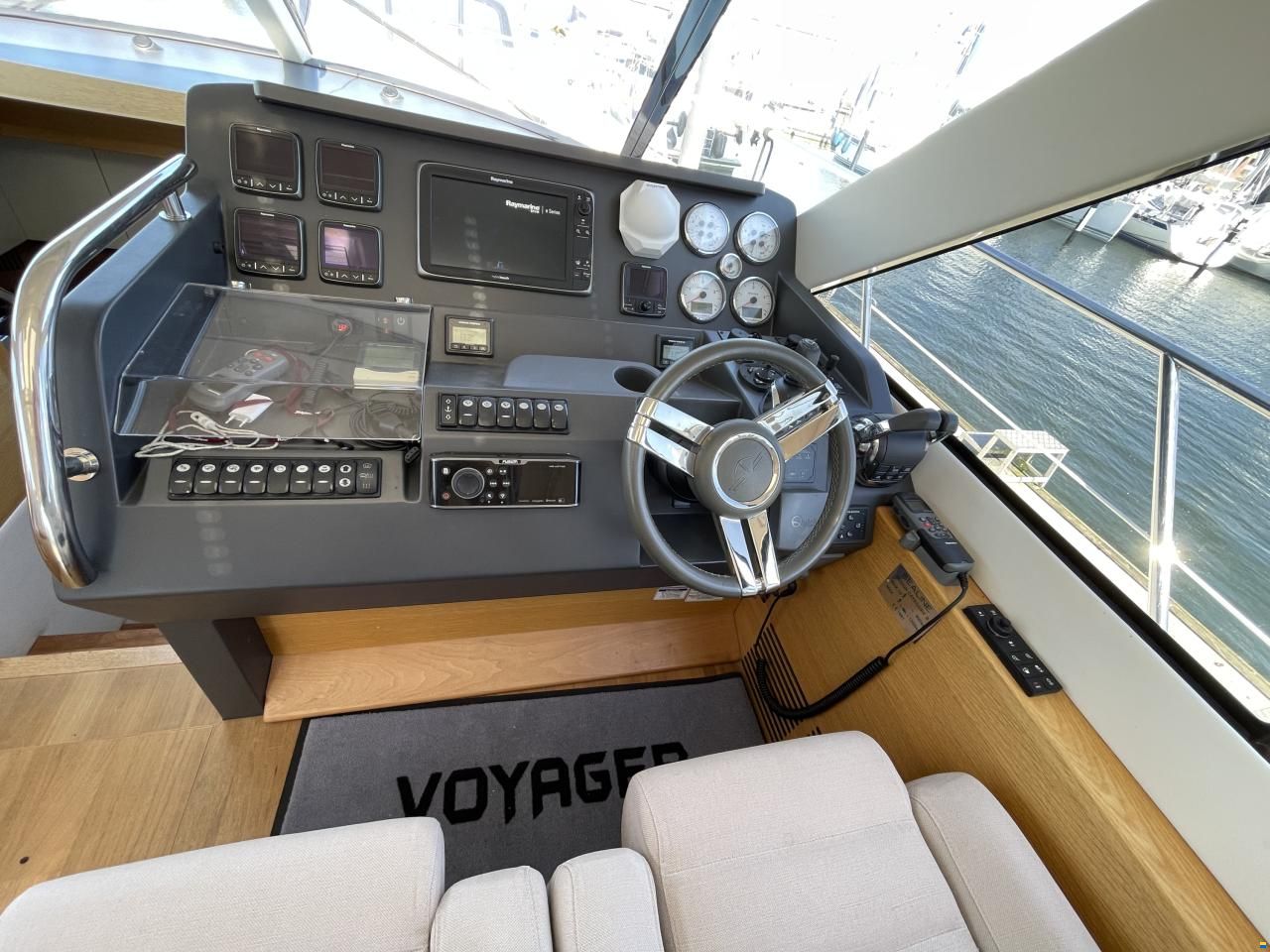 Sealine C 48