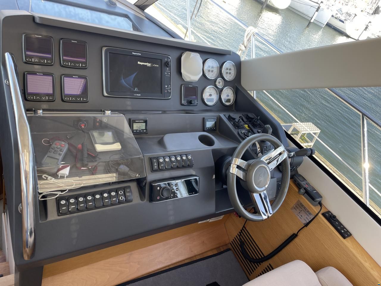 Sealine C 48