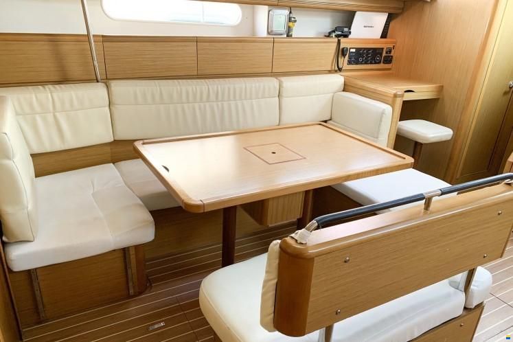Jeanneau Sun Odyssey 49i