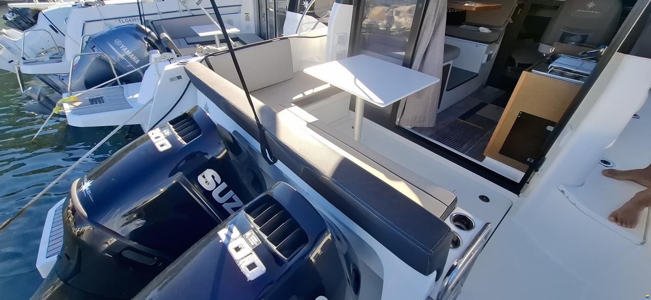 Jeanneau Merry fisher 895
