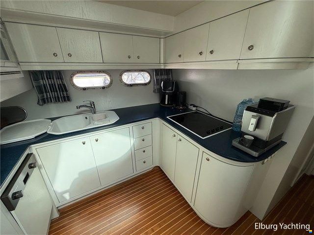 Elegance 53