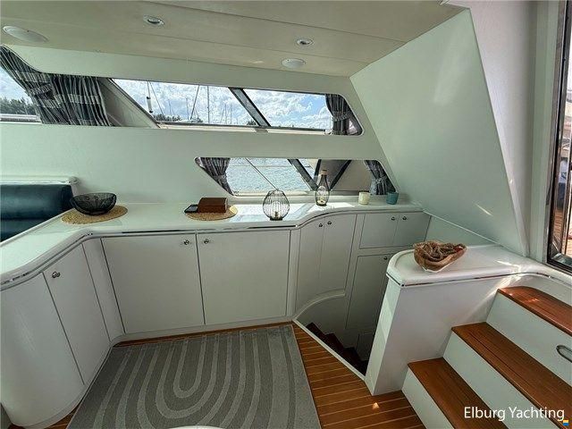 Elegance 53