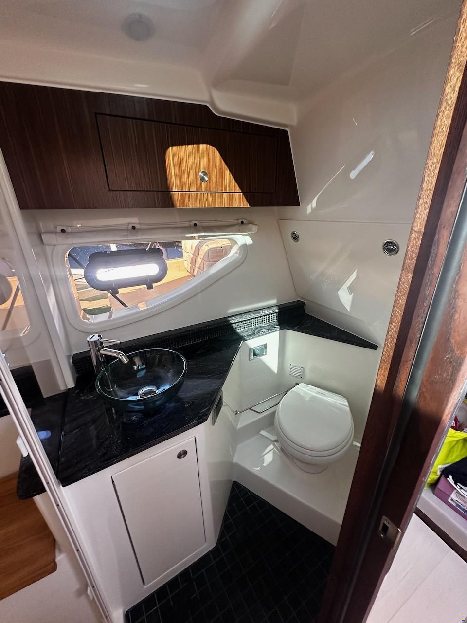 Sea Ray Sundancer 370