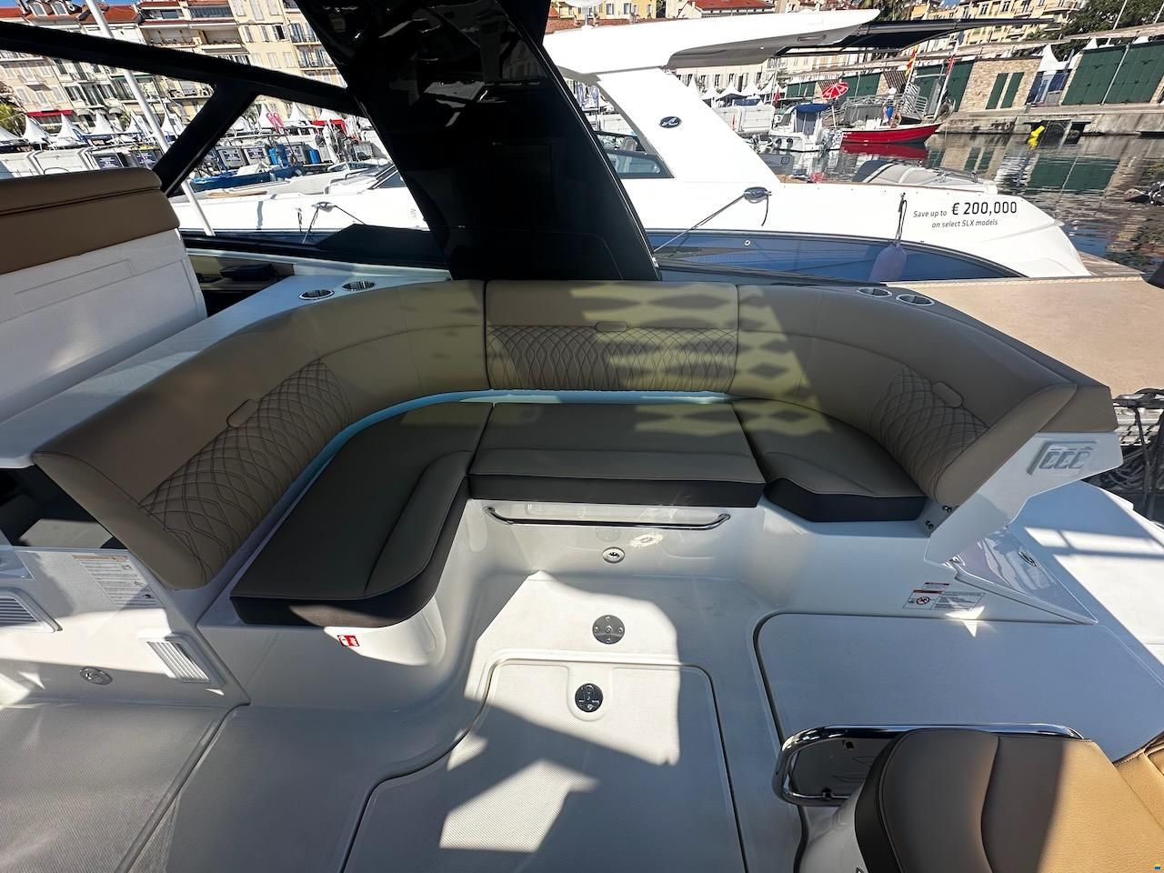Sea Ray Sundancer 370