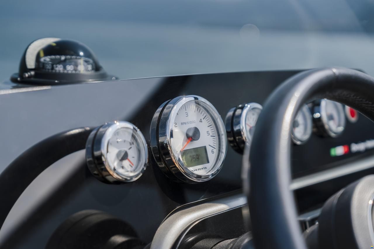 Cranchi E26 Classic