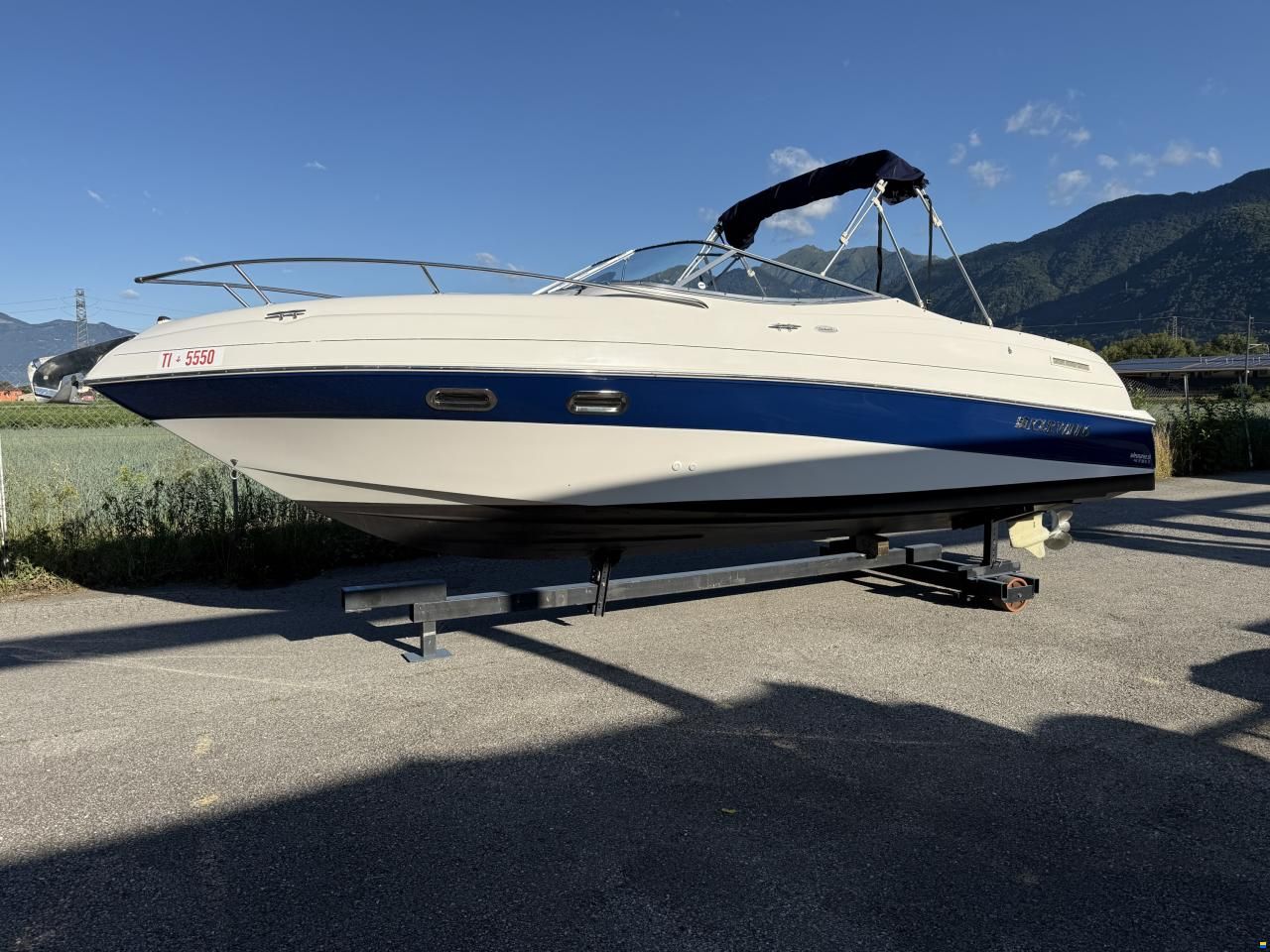 Four Winns Sundowner 245