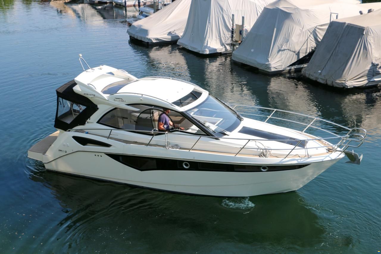 Galeon 305 HTS