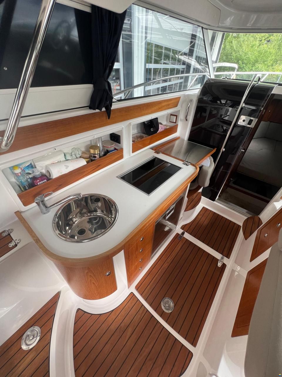 Aquador 27HT  (NP: CHF 240'000.–)