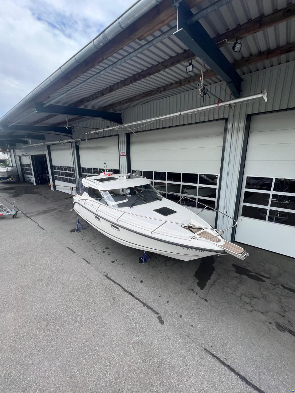 Aquador 27HT  (NP: CHF 240'000.–)