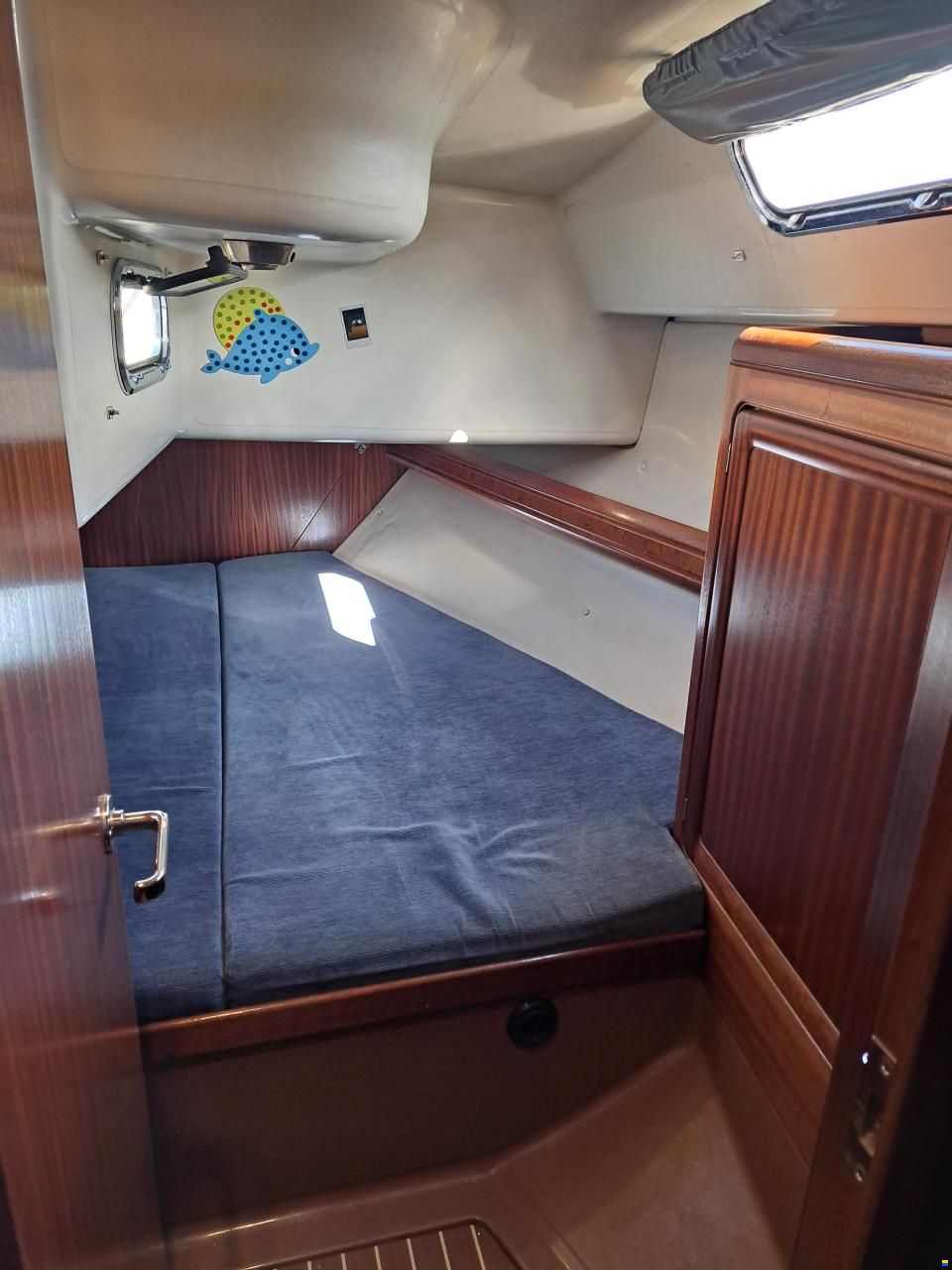 Bavaria 37