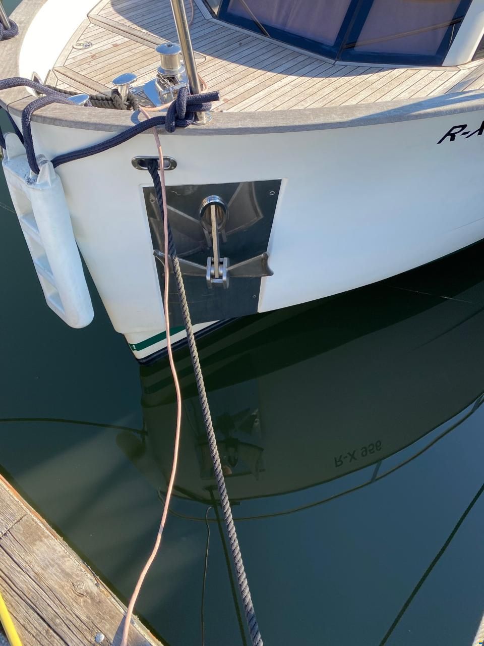 Greenline 33 Hybrid ready