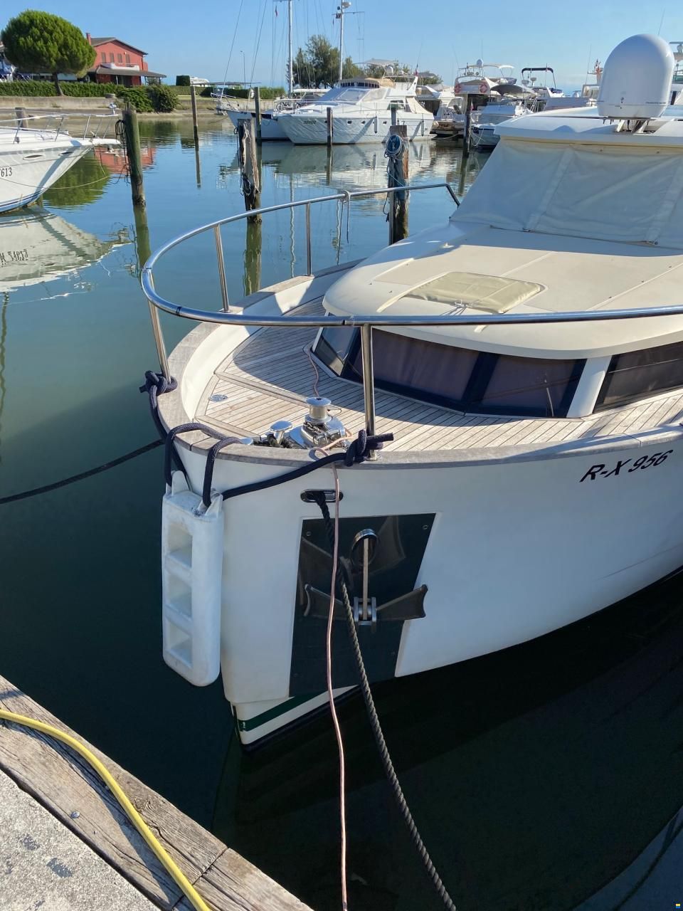 Greenline 33 Hybrid ready