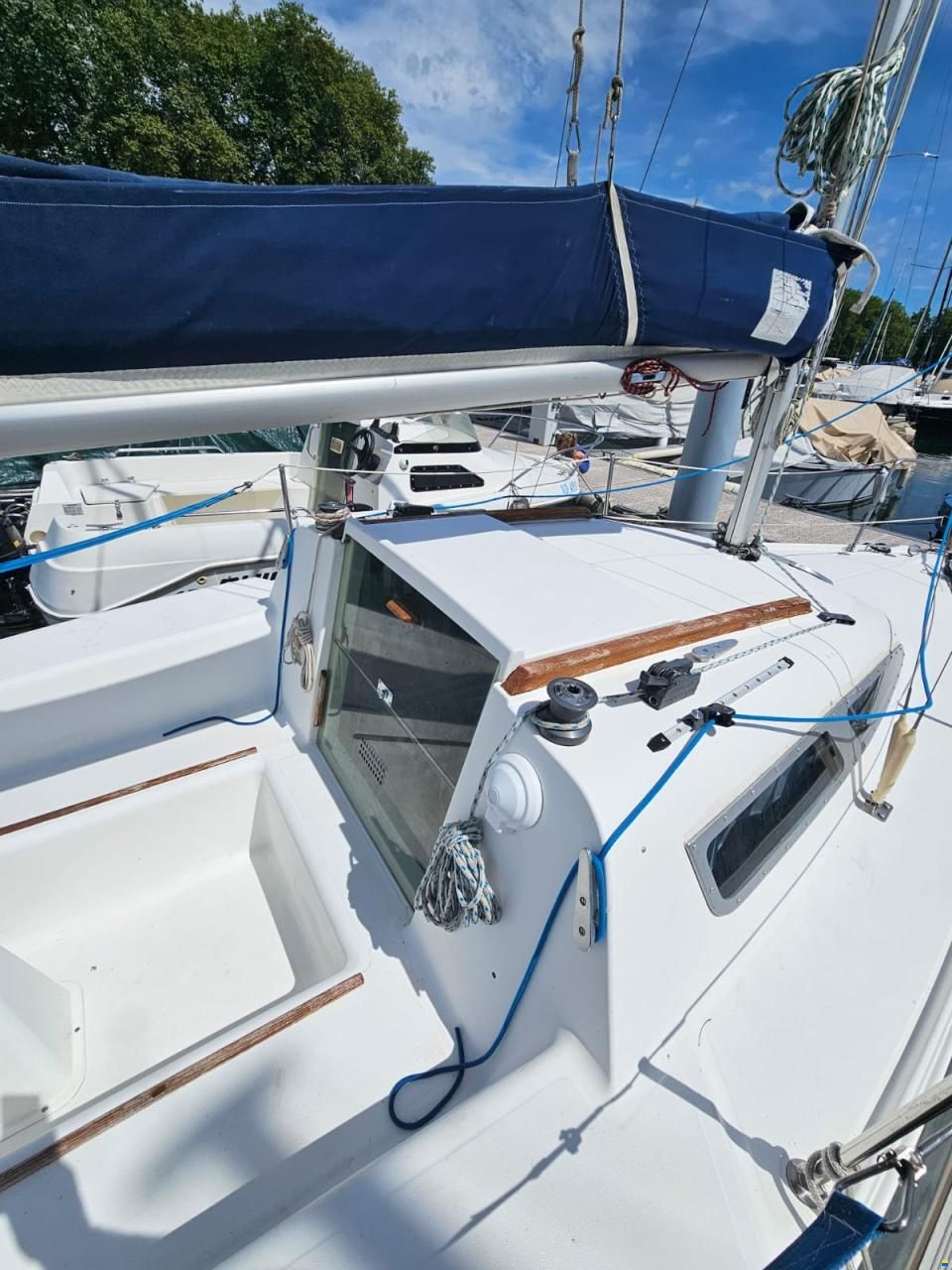 B2 Marine BLUE DJINN