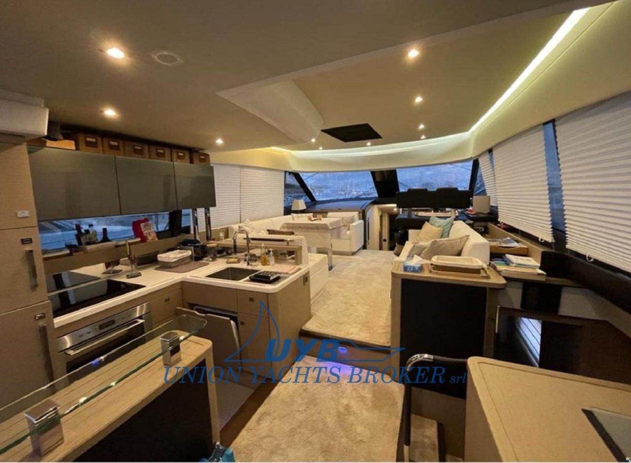 Prestige 550