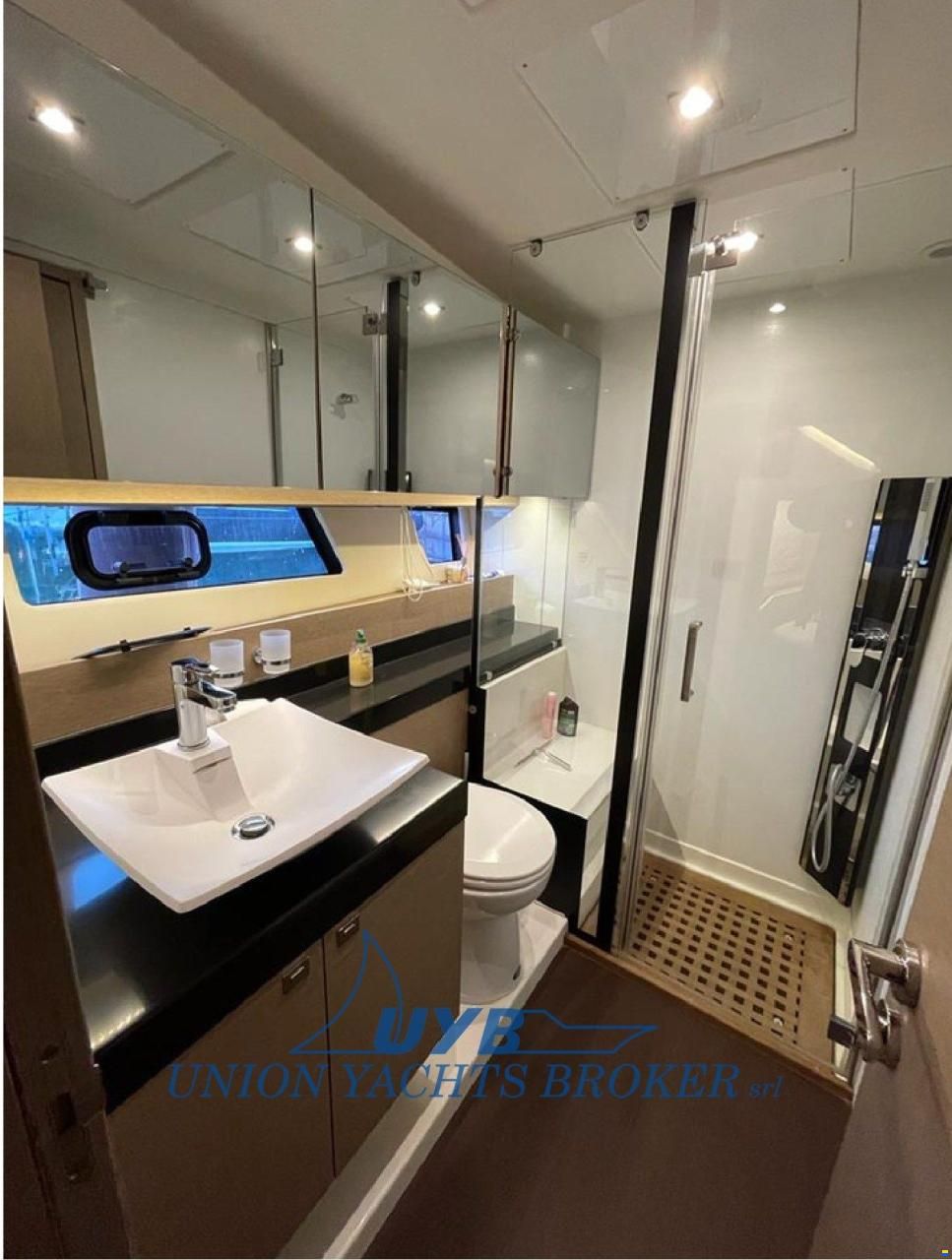 Prestige 550