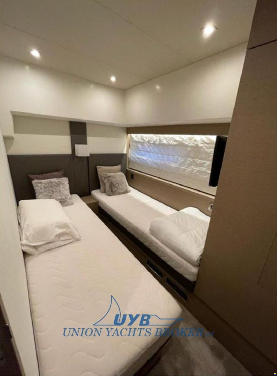 Prestige 550