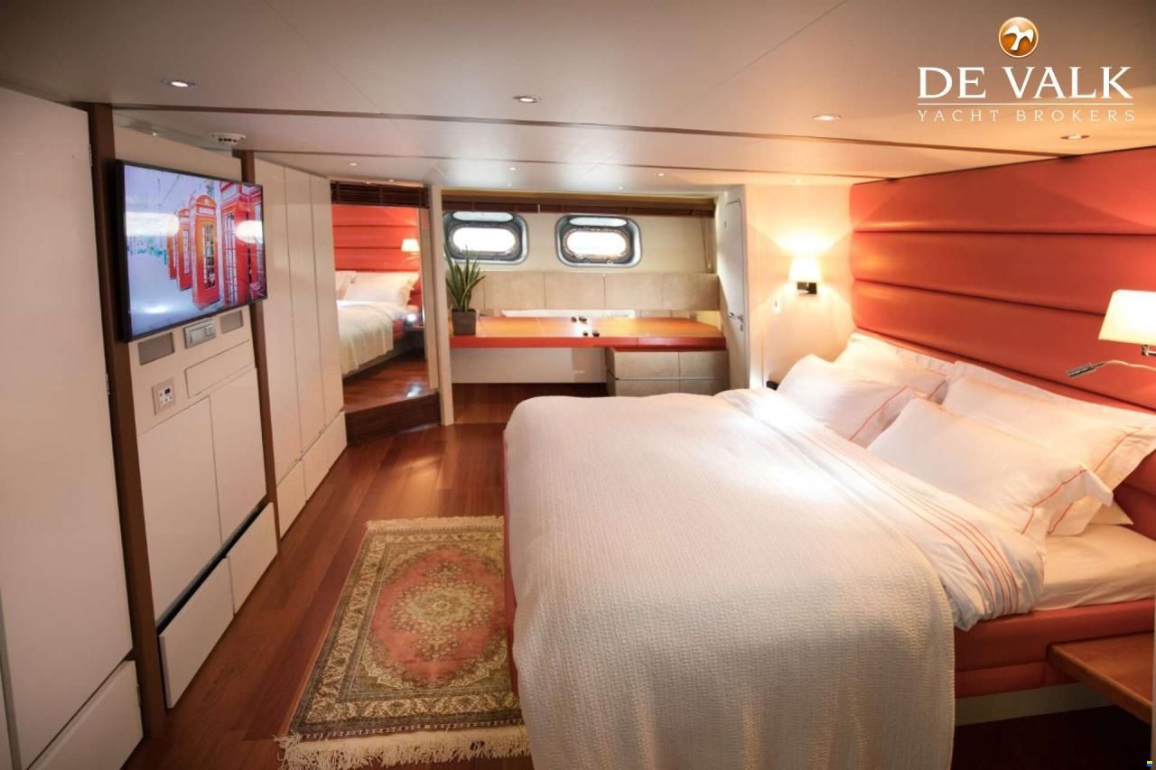 Heesen 30