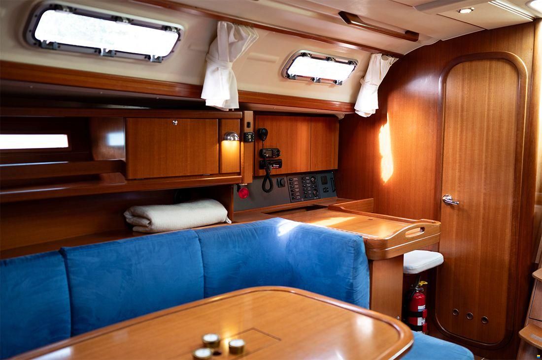 Dufour 385 GL