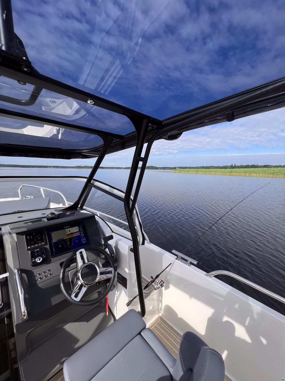 Nimbus T8 T-top